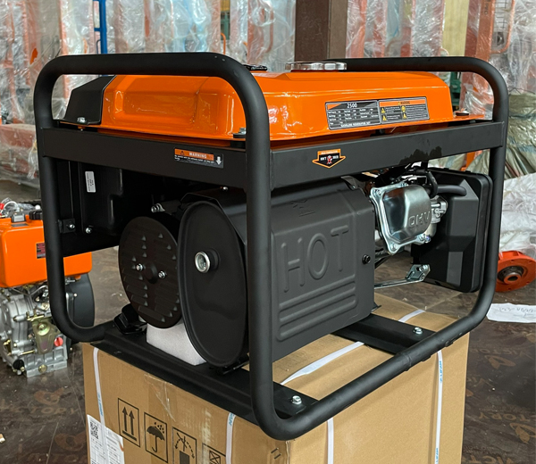 may-phat-dien-lifan-2500-123