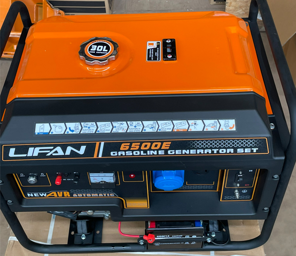 may-phat-dien-lifan-6500-123